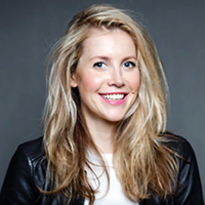 Martina Schmidmeir Headshot
